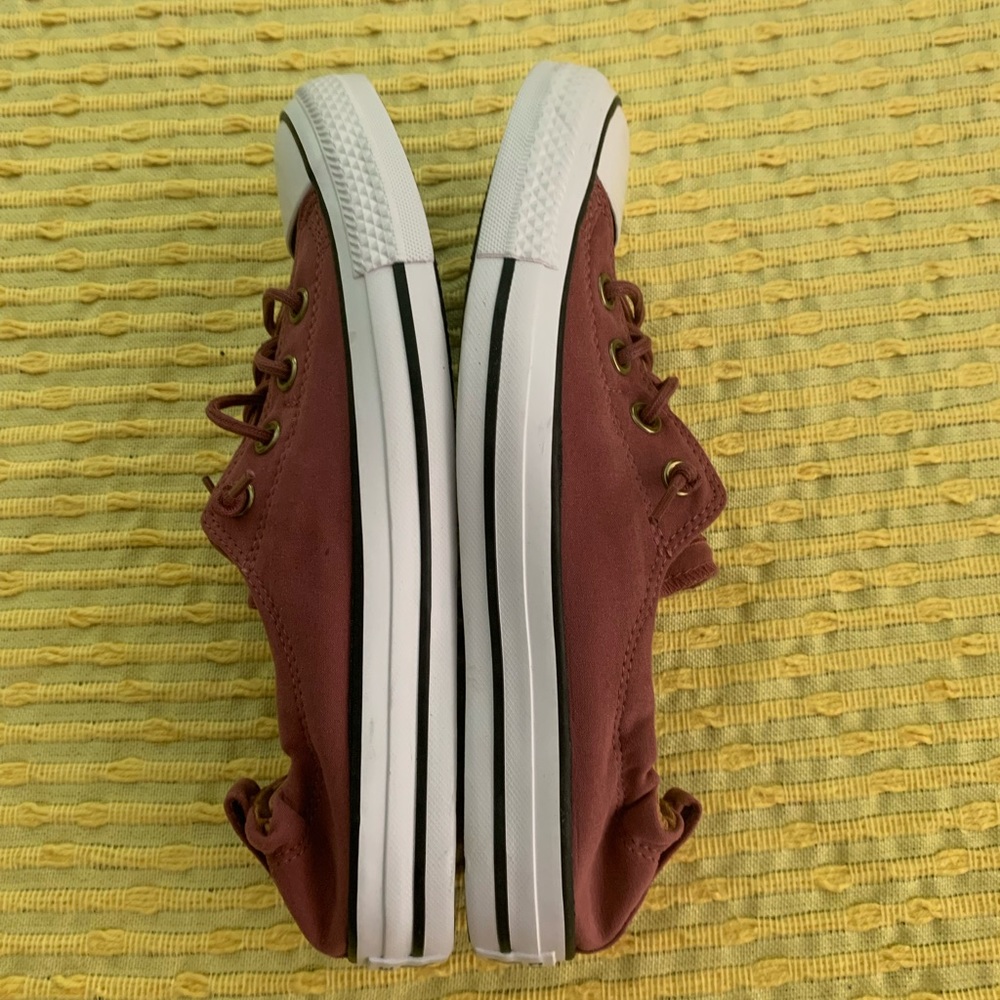 NWOT Women’s Converse All Star size 9 - Picture 5 of 8